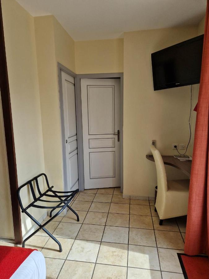 Le Relais Du Vivarais Viviers Buitenkant foto