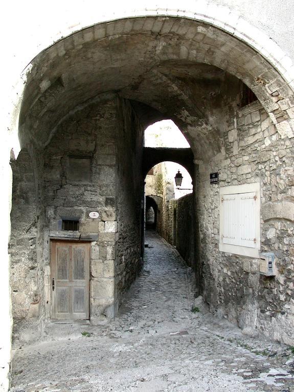 Le Relais Du Vivarais Viviers Buitenkant foto